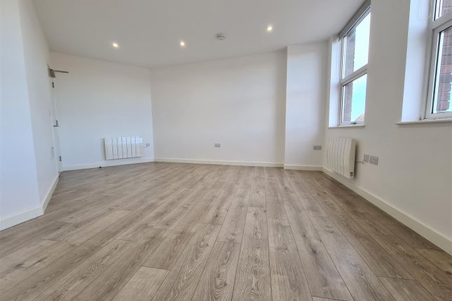 Flat 3, Pavilion Chambers, St. Neots photo 4