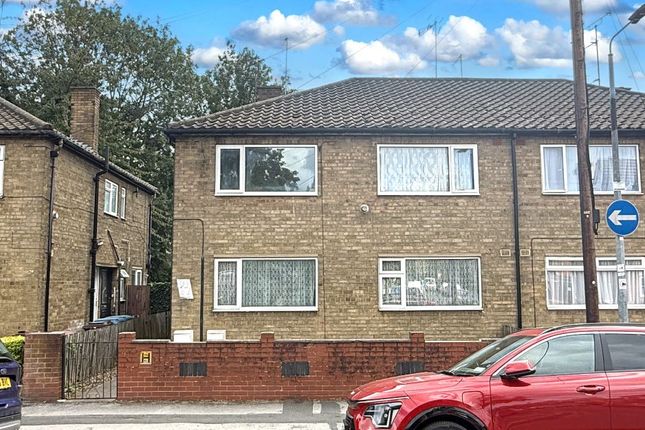 2-bed flat on 33, Cranbourne Street, Hull, £30,000