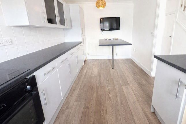 5 Shepperd Terrace, Howe Road, Gosport photo 4
