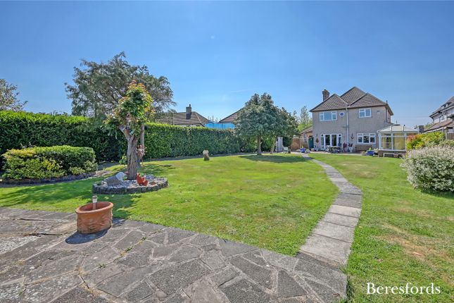 137, Shepherds Hill, Harold Wood photo 3