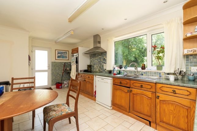 Cleswyth, Grove Lane, Perran Downs, Penzance photo 4