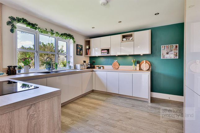 1, Vicarage Close, Clitheroe photo 3