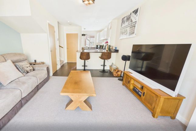 35, Osprey Drive, Stowmarket photo 3