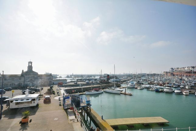 Flat for sale in Harbour Parade, Ramsgate, Kent