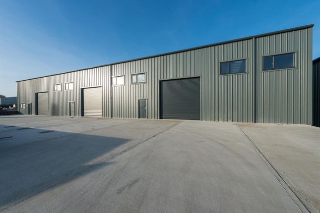Thumbnail Light industrial to let in Evelyn Way, Manston Park, Ramsgate