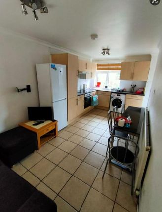 78, Leahurst Crescent, Birmingham photo 4