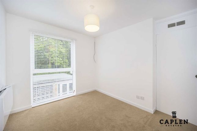 1, The Pines, Woodford Green photo 5