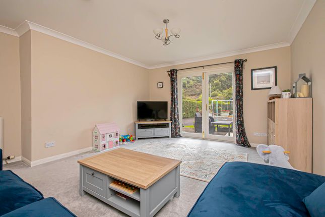 10A, Main Street, Hillend photo 4