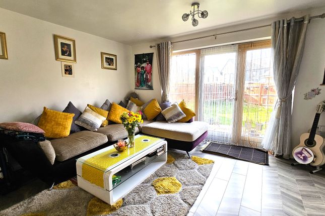 13, Westgate, Chatham photo 2