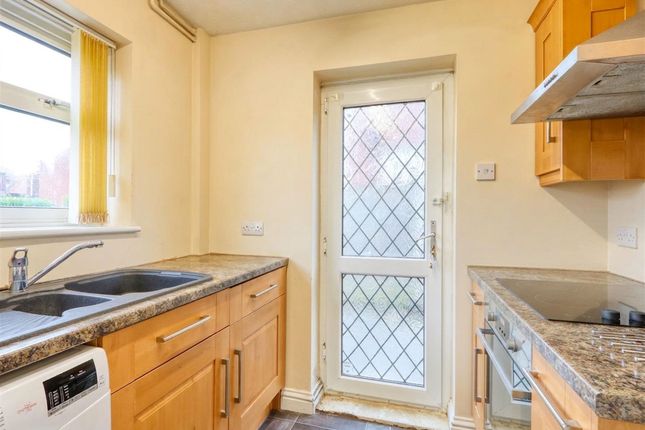 12 Blacksmith Lane, Chesterfield photo 3