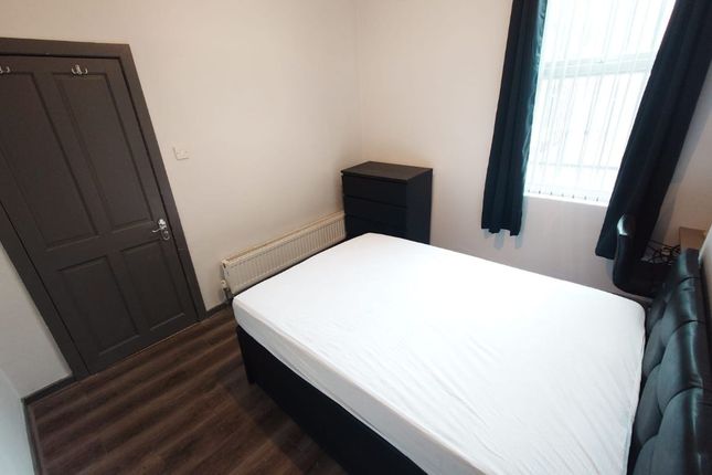 19 Magdala Street, Liverpool photo 3