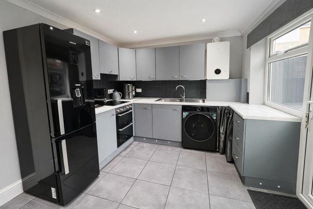 15, Boseley Way, Cinderford photo 2