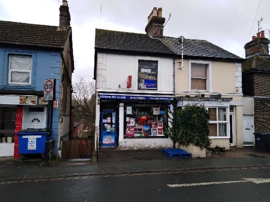 Thumbnail Retail premises for sale in Railway Approach, East Grinstead