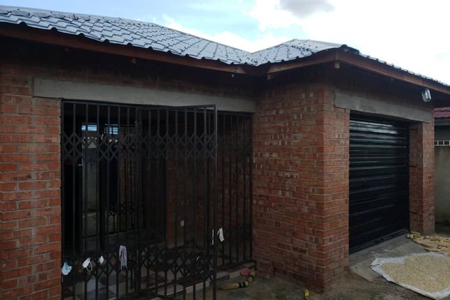 Detached house for sale in Southlea, Harare, Zimbabwe