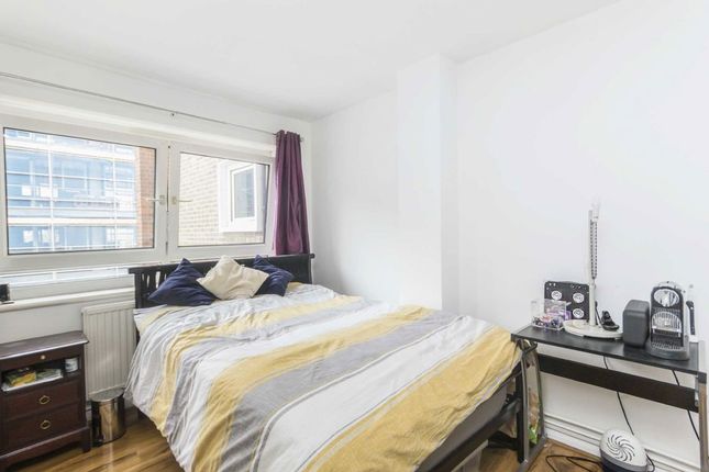 Flat 46, Stafford Cripps House, Clem Attlee Court, London photo 4
