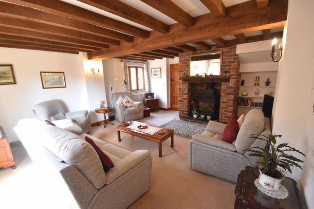 Barn conversion for sale in Lineage Court, Burford, Tenbury Wells
