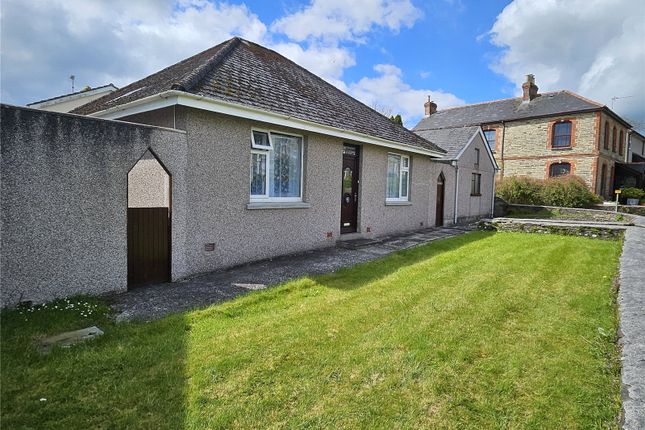 Thumbnail Bungalow for sale in Pengover Road, Liskeard, Cornwall