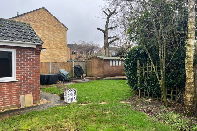 25, Tudor Avenue, Diss photo 2