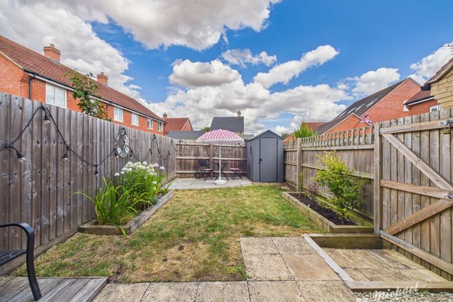 15 Kirkes Way, Aylesbury photo 3