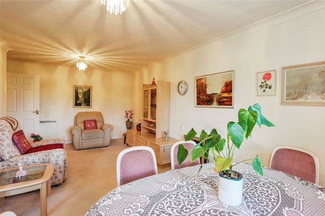 17, Giles Court, West Bridgford photo 5