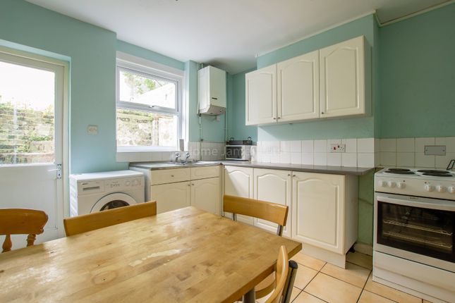 Thumbnail Terraced house to rent in Livingstone Road, Hove