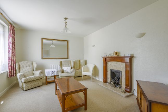 91, MEADOWCROFT, SWINDON photo 4