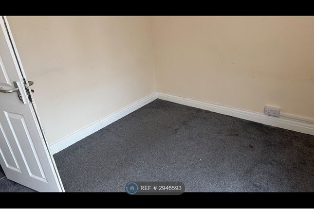 South Parade, Grimsby photo 3