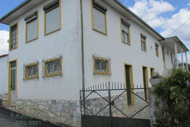 Thumbnail Property for sale in Lousa, Leiria, Portugal