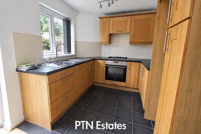 113, Grosvenor Way, Brierley Hill photo 4