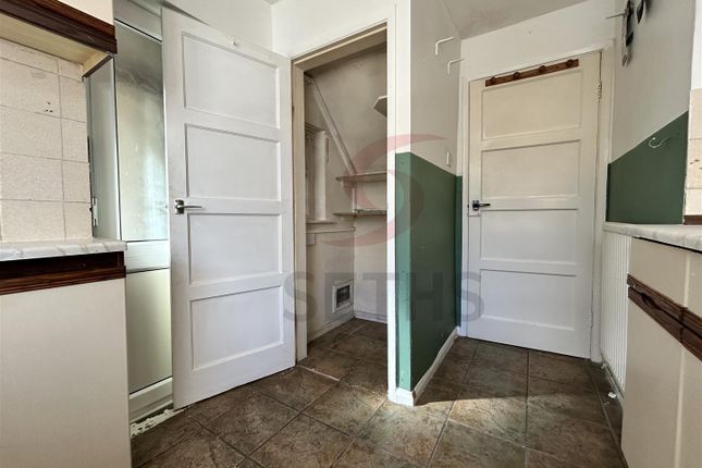 45, Maple Avenue, Leicester photo 5