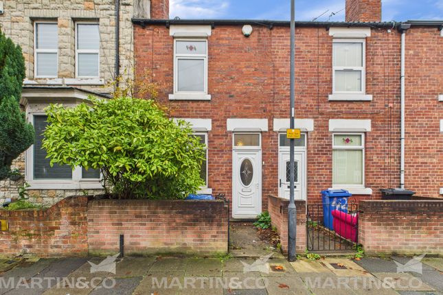 Cam02406G0-Pr0534-Still012