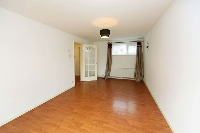 21, Westbourne, Telford photo 2