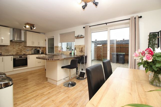 3, Thorndyke Way, Wrotham photo 4
