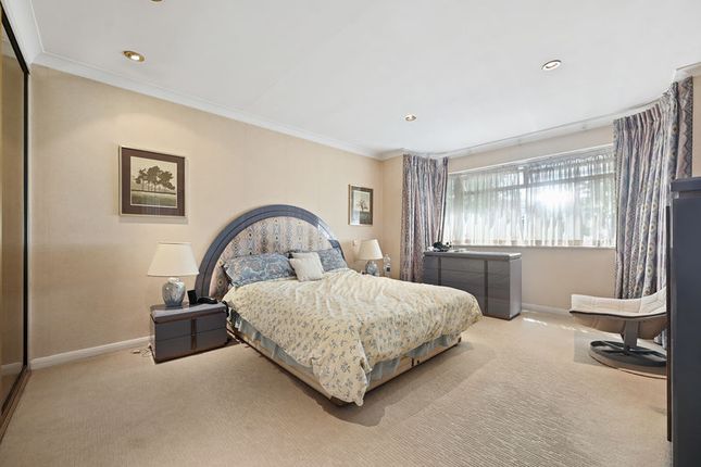75, Barrowgate Road, London photo 4