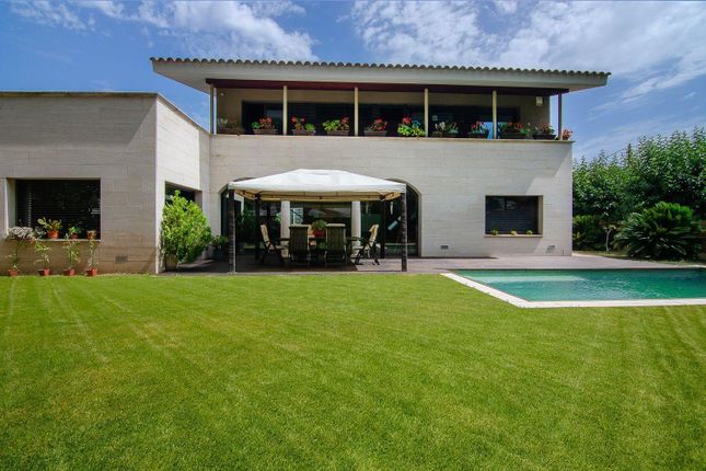 Villa for sale in Argentona, Barcelona Area, Catalonia