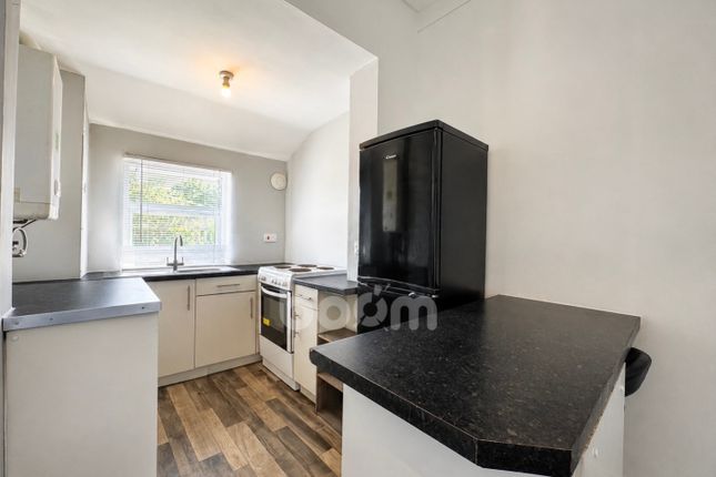 13, Dean Road, Kilbirnie photo 4