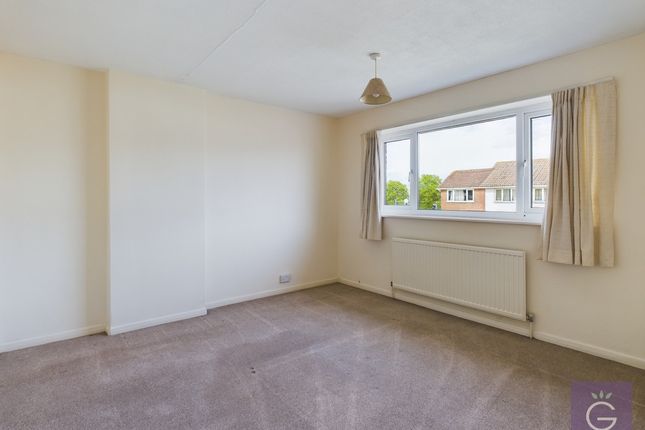 Semi-detached house for sale in Carrick Gardens, Woodley