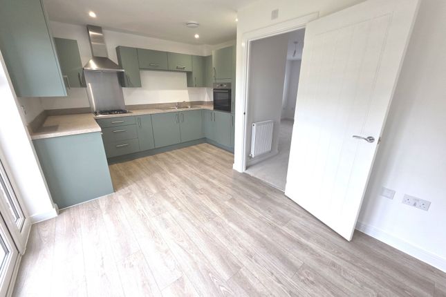 11, Crisp Avenue, Beverley photo 2