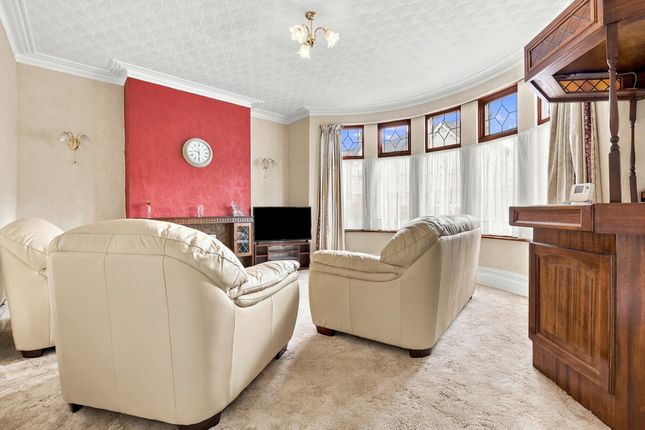 19, Cranley Road, Westcliff-on-sea photo 4