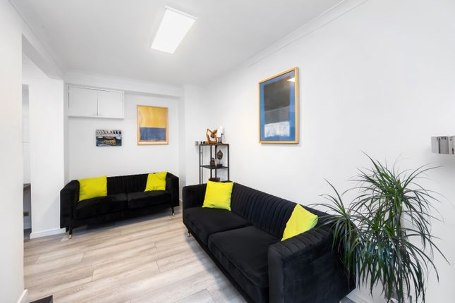 Terraced house for sale in Bear Road, Brighton