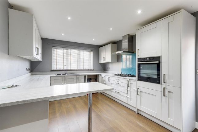 58 Swains Avenue, Nottingham photo 2