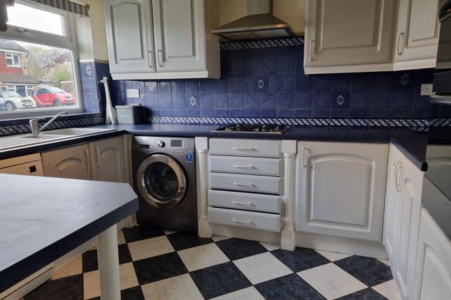 Property to rent in Greenbank Road, Watford