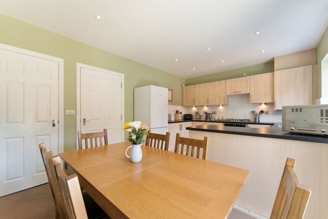 4, Woodbury Yard, Salisbury photo 2