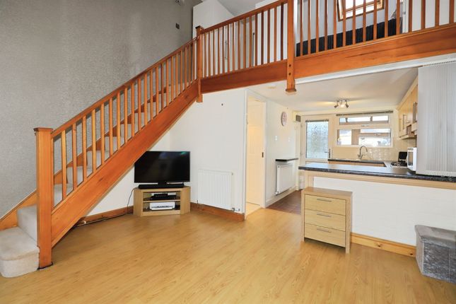 7, Buttermere Court, Wolverhampton photo 3