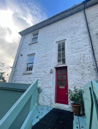 Maisonette to rent in Morrab Place, Penzance TR18