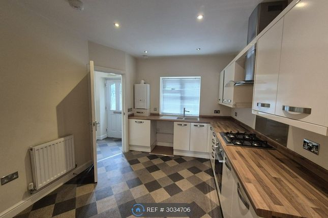 Clifton Park View, Rotherham photo 3