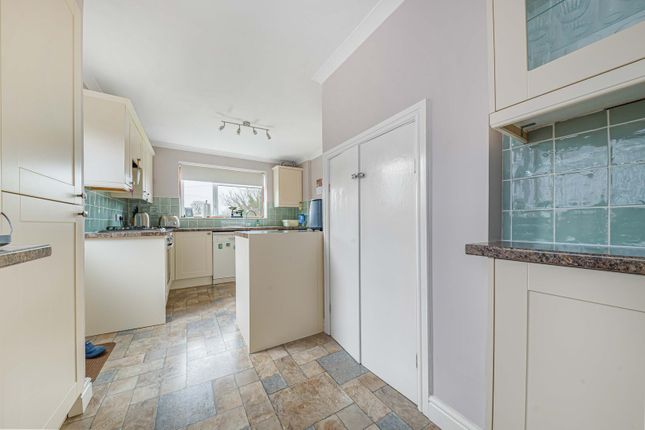 4, Croft Road, Westerham photo 4