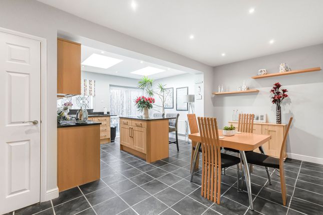 40 Carpenter Way, Potters Bar photo 2