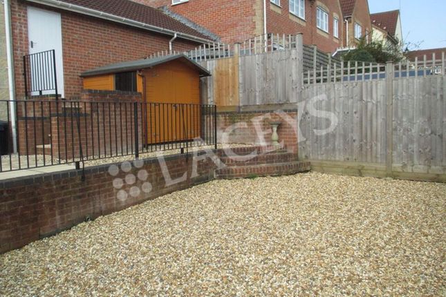 Terraced house to rent in Shelley Close, Yeovil