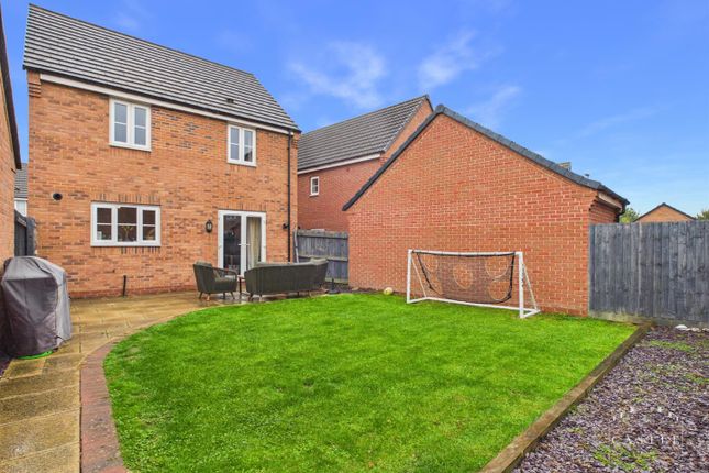 34, Amber Way, Burbage photo 4